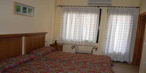 Hostal bar restaurante Los Llanos