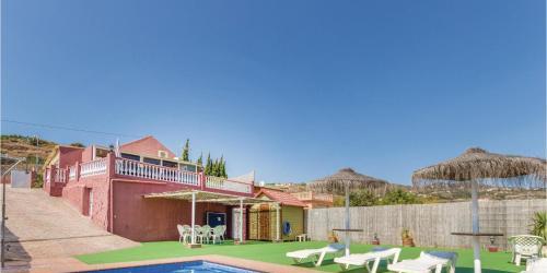 Holiday home Torrox 76 with Outdoor Swimmingpool
