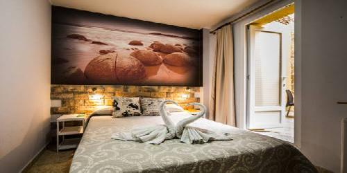 Hostal Escala Luna