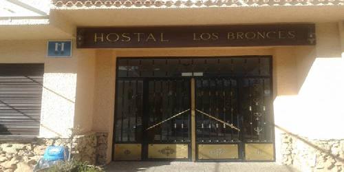 Hostal Restaurante Los Bronces