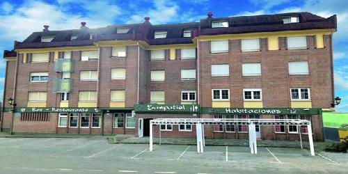 Hostal Sanpatiel