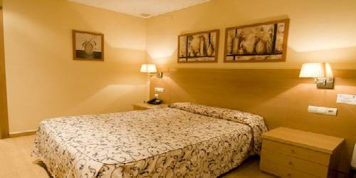 Hotel Ciutat De Sant Adria