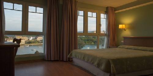 Hotel Faro de San Vicente