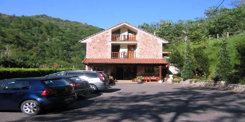 Hotel La Salmonera