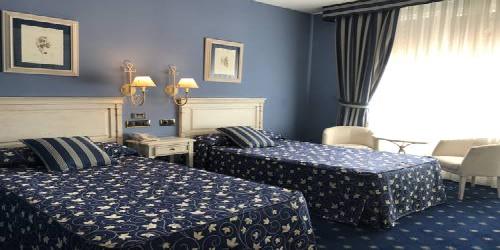Hotel Leonor Mirón