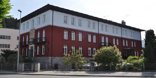 Hotel Mondragon