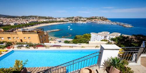 Hotel Montjoi by Brava Hoteles