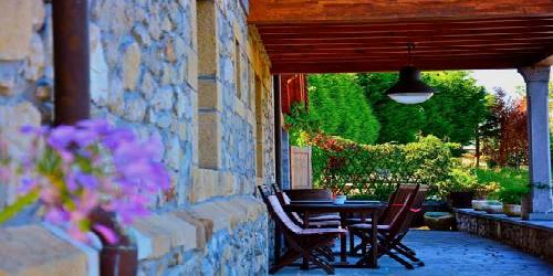 Hotel Rural El Rexacu