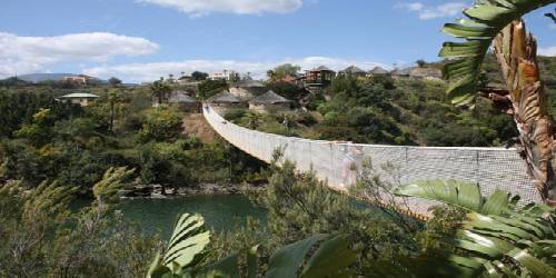 Hotel Selwo Lodge - Animal Park Tickets Included
