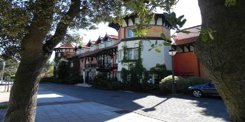Hotel Torres de Somo