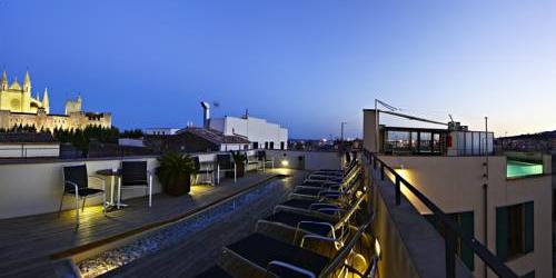 Petit Palace Hotel Tres