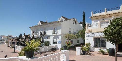 Apartamentos La Fonda