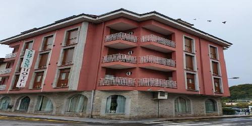Los Acebos Cangas