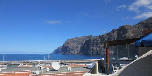 Los Gigantes