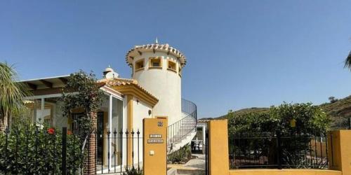 Spacious Holiday Home in Mazarron with Swimming Pool