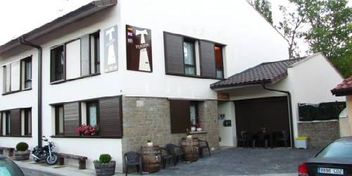 Casa Tau