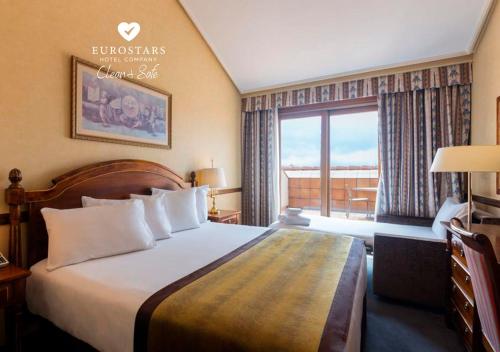 BULL Reina Isabel & SPA