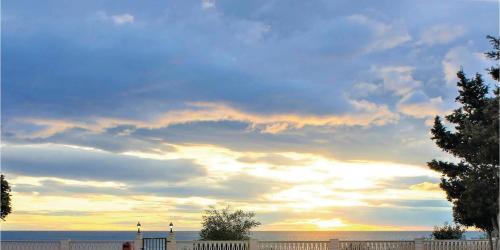 Two-Bedroom Apartment El Campello with Sea View 06