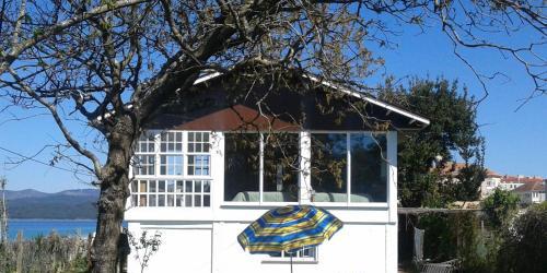 Cozy Holiday Home in Porto do Son near Beach