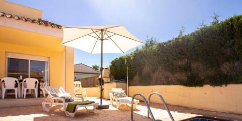 Holiday Home 3 Casas