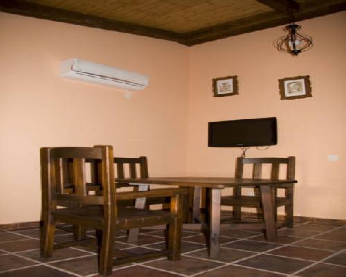 Apartamentos Rurales Arco de Trajano - Alcántara