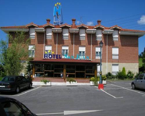 Hotel San Juan - Revilla de Camargo