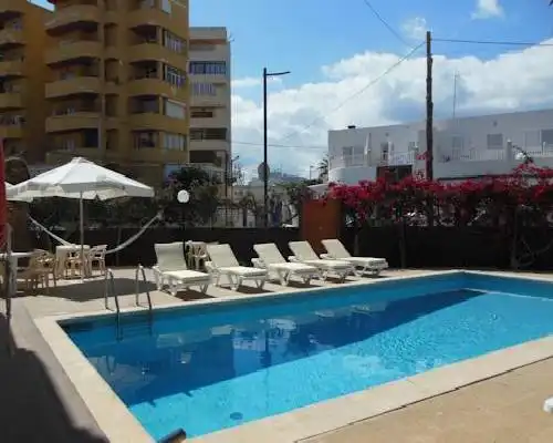 Apartamentos Es Cantó - Playa d'en Bossa