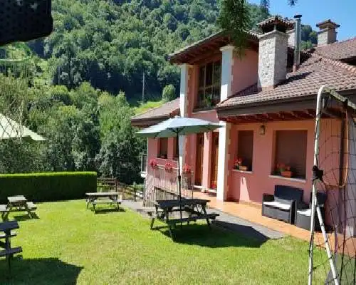 Apartamentos La Corona - Carreña