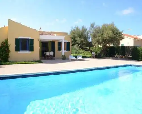 Apartamentos Las Golondrinas - Cala'n Bosch