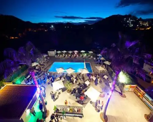 Apartamentos Ses Veles - Cala Llonga