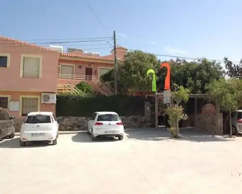 Apartamentos Turisticos Trajano - Bolonia