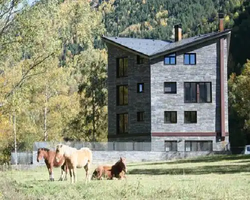 Apartaments Turístics Prat de Les Mines - Llorts