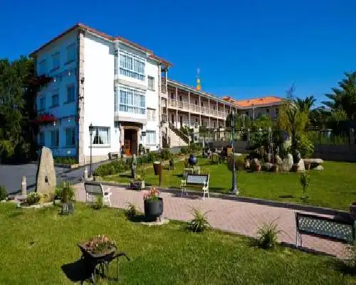 Aparthotel Villa Cabicastro - Portonovo