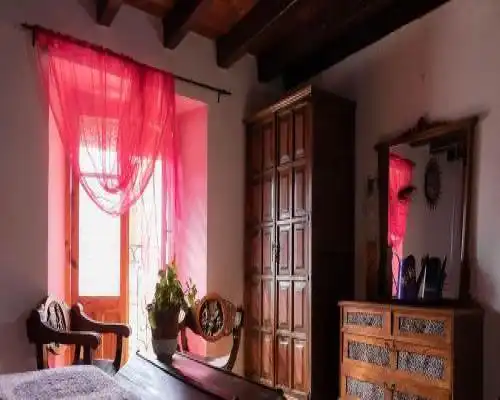 Hostal-Resturante La Moruga - Hortigüela