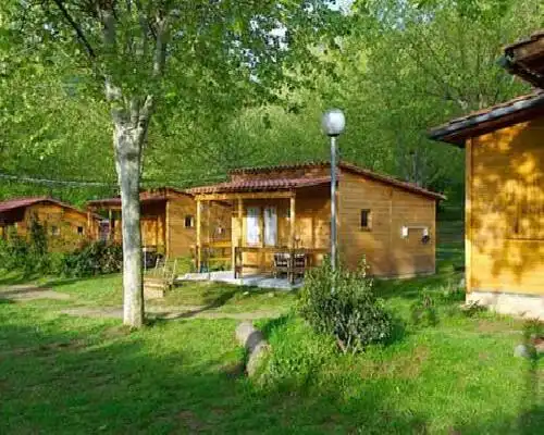 Camping La Vall d'Hostoles - Sant Felíu de Pallarols