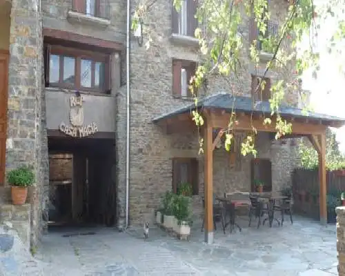 Apartamentos Casa Macia - Rialp