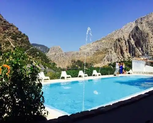 Complejo Turístico La Garganta - El Chorro