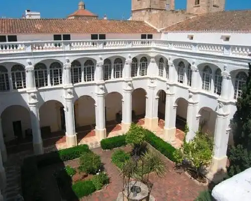 El Claustre de Ciutadella - HOSPEDERIA - Ciutadella