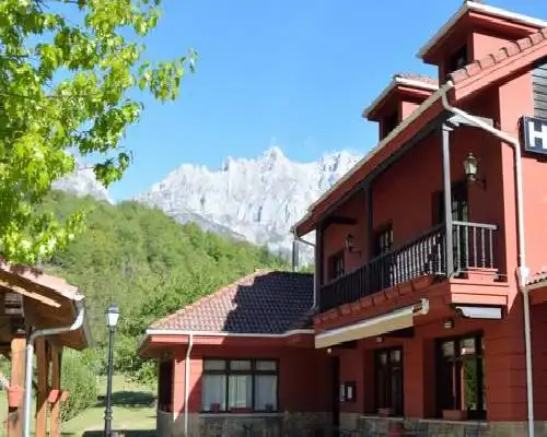 Hotel El Jisu - Camaleño