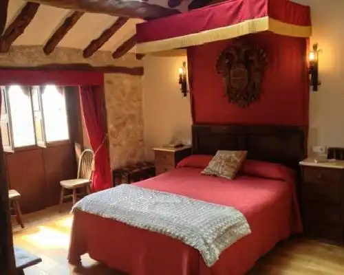 Hotel Rural El secreto del Castillo - Maderuelo