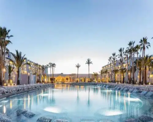 Grand Palladium White Island Resort & Spa - All Inclusive - Playa d'en Bossa