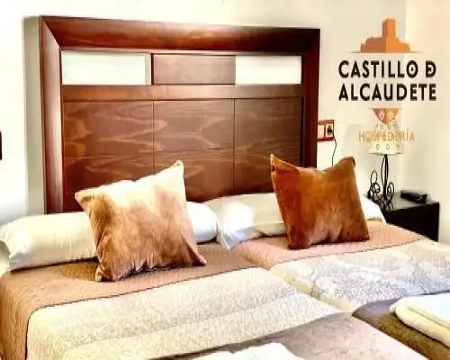 HOSPEDERÍA CASTILLO DE ALCAUDETE - Alcaudete