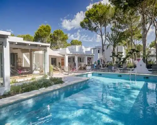 Hostal Casbah - Playa Migjorn