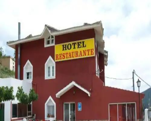 Hostal El Mirador - Paterna del Madera