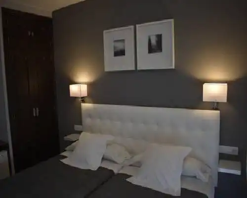 Hostal el Rocio - Paracuellos de Jarama