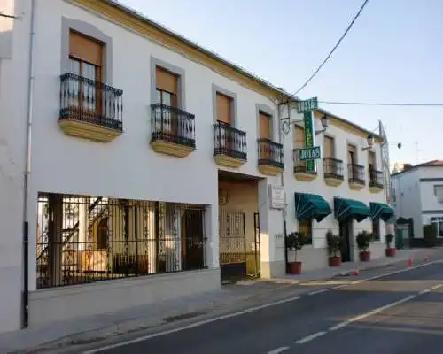Hostal las Tres Jotas - Alcaracejos