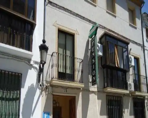 Hostal Los Claveles - Baena