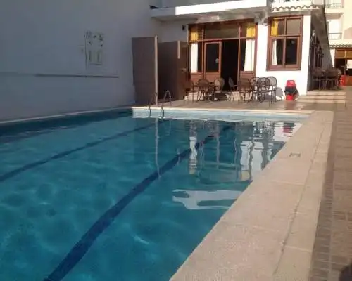 Hostal Tarba - San Antonio