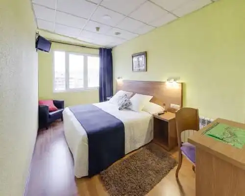 Hotel Besaya - Torrelavega