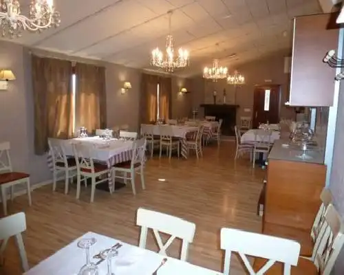 Hotel H con Encanto - Monzón